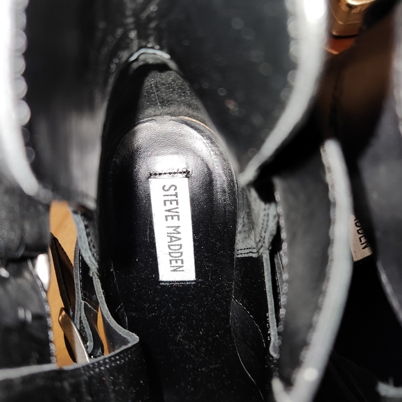 Steve Madden Leather Lavish Buckle Bootie - Picture 3 of 7